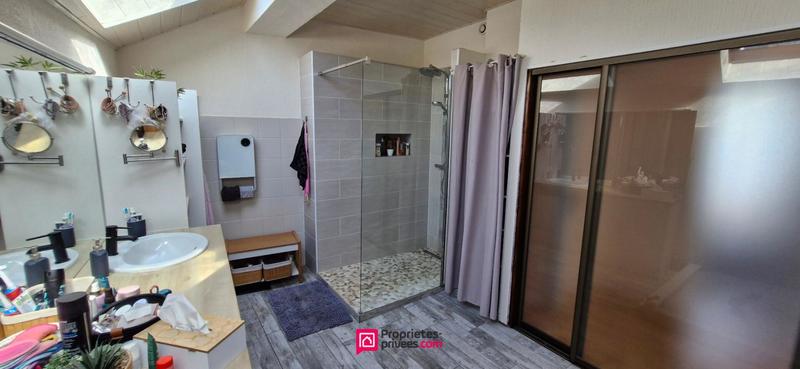 Maison - 138 m² - 6 pièces