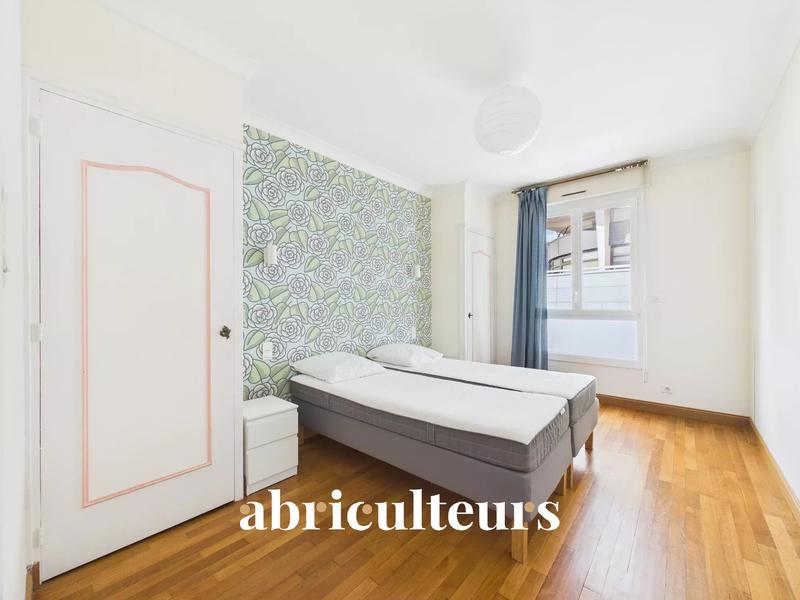 Appartement - 79 m² - 3 pièces