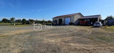 Maison - 90 m² - 3 pièces