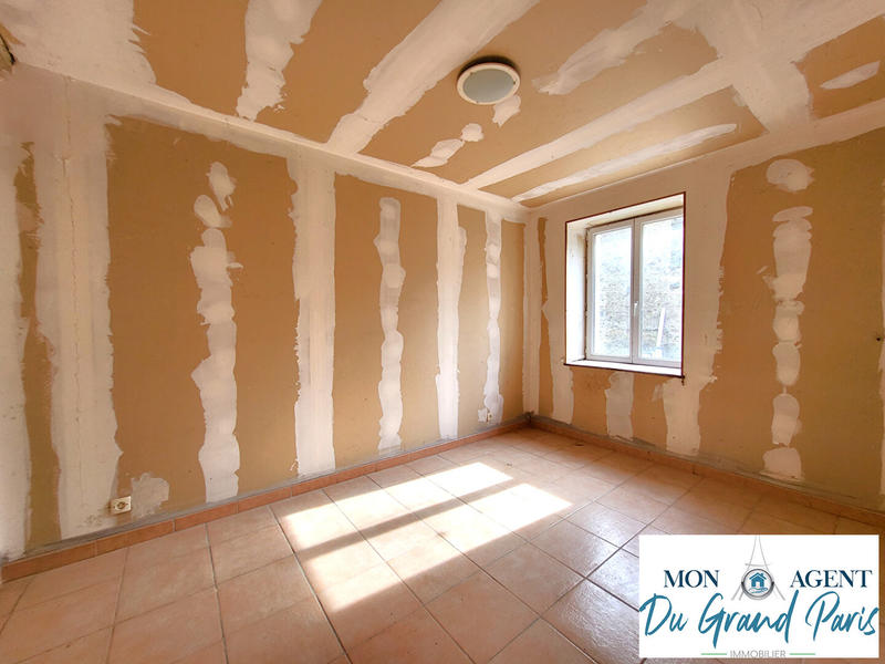 Maison - 87 m² - 5 pièces