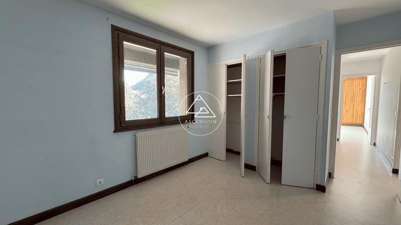 Appartement - 91 m² - 4 pièces