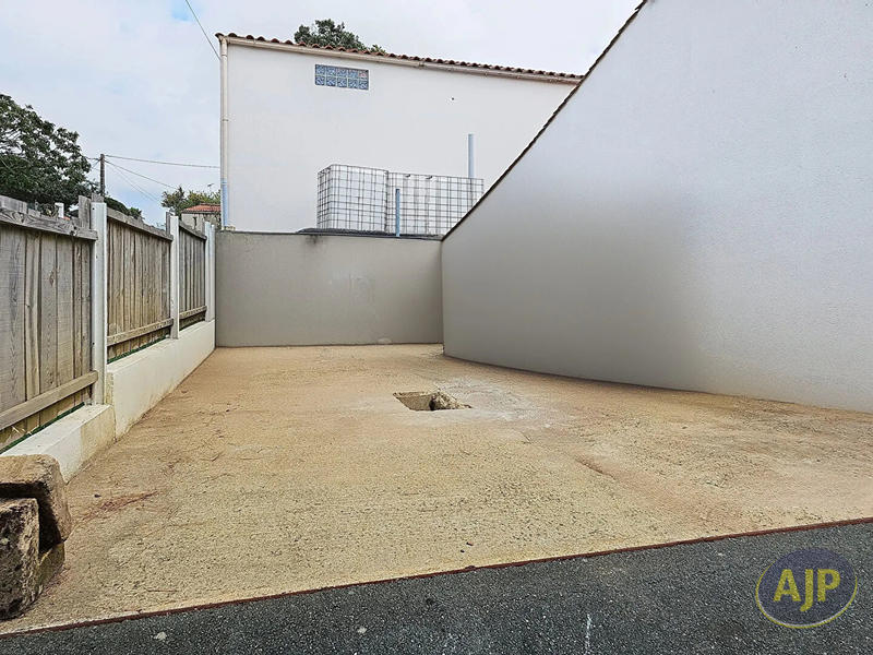 Maison - 189 m² - 8 pièces