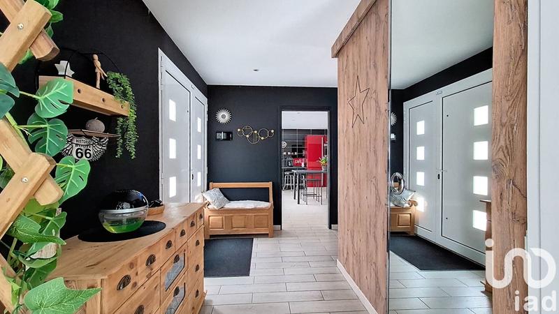 Maison - 195 m² - 6 pièces