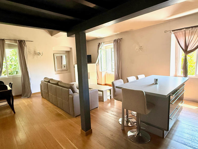 Appartement - 56 m² - 3 pièces