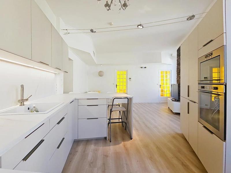 Appartement - 60 m² - 3 pièces