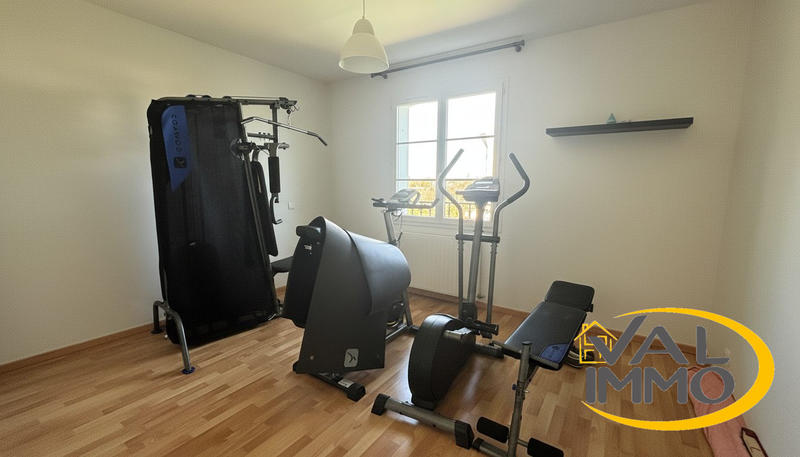 Villa - 200 m² - 6 pièces