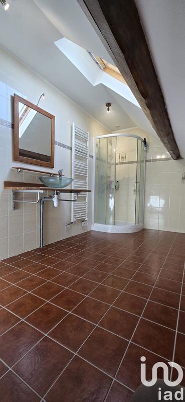 Maison - 208 m² - 7 pièces