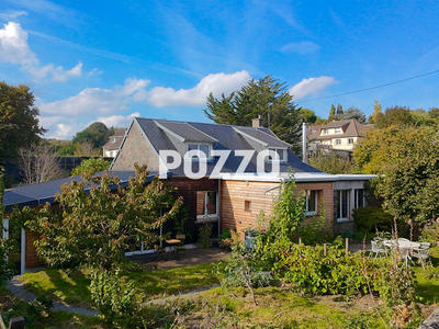 Maison - 123 m² - 7 pièces