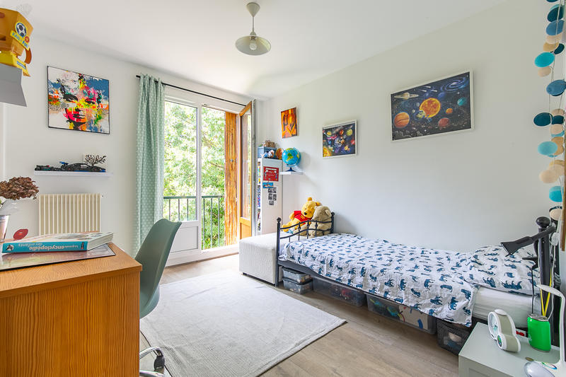 Appartement - 98 m² - 5 pièces