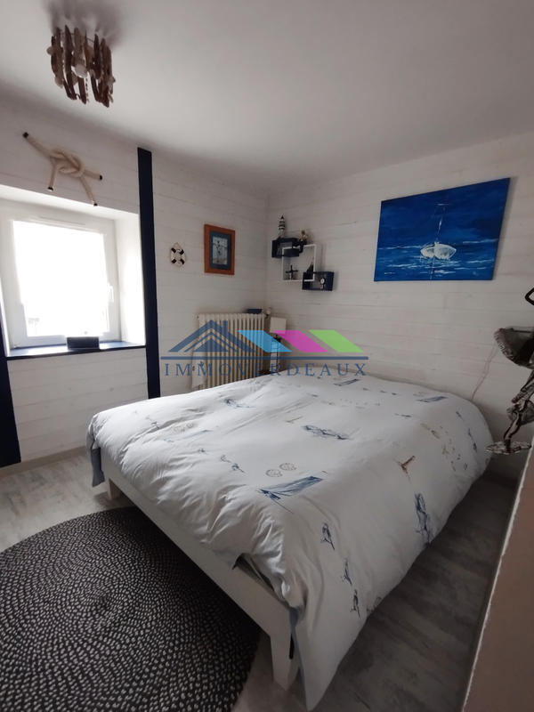 Maison - 215 m² - 10 pièces