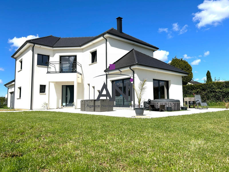 Maison contemporaine - 170 m² - 6 pièces