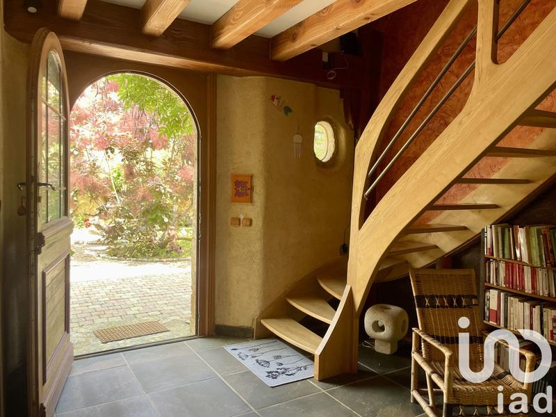 Maison - 470 m² - 11 pièces