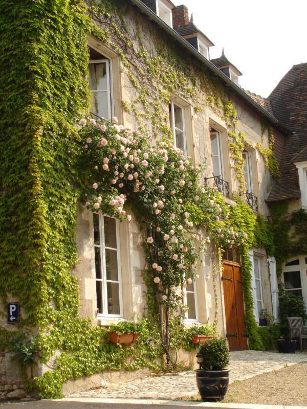 Maison - 605 m² - 14 pièces