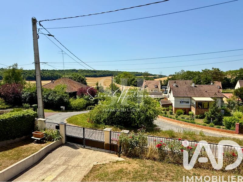 Maison - 88 m² - 4 pièces