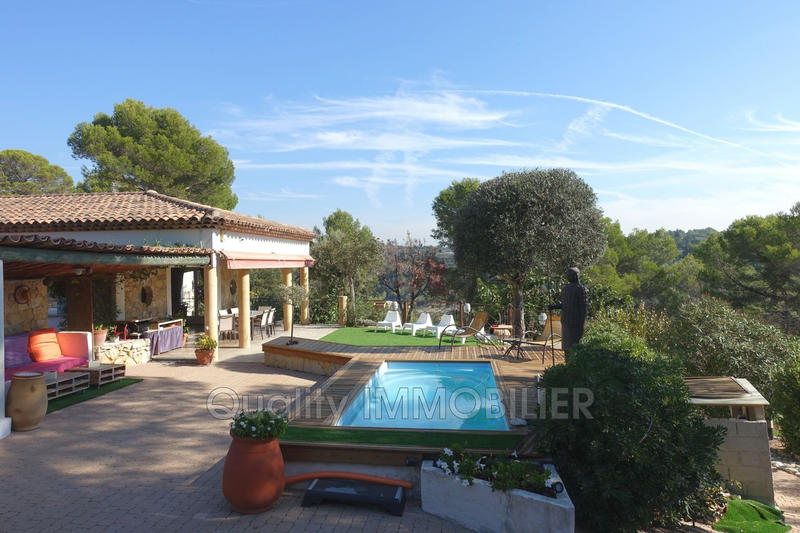 Villa - 310 m² - 7 pièces