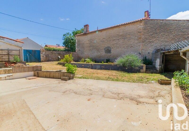 Maison - 262 m² - 6 pièces