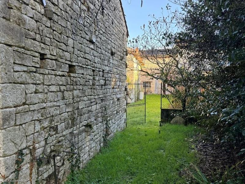 Maison de ville - 75 m² - 3 pièces