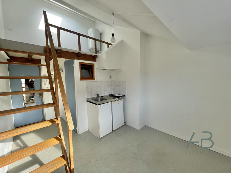 Appartement - 10 m² - 1 pièce