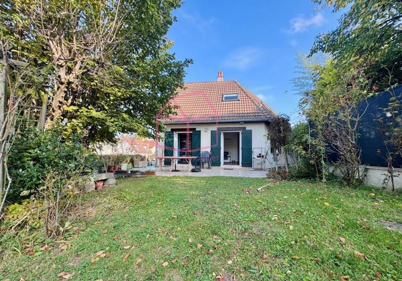 Maison - 140 m² - 7 pièces