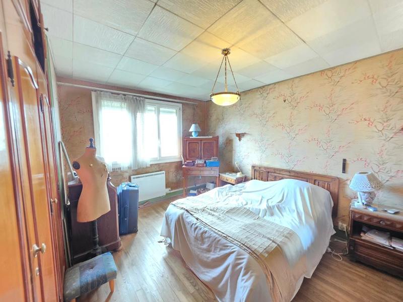 Maison - 104 m² - 5 pièces