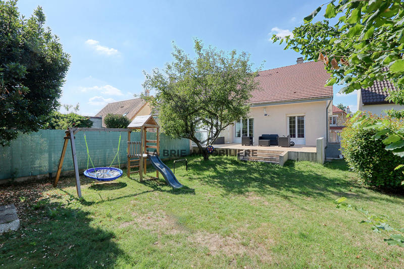 Maison - 103 m² - 5 pièces