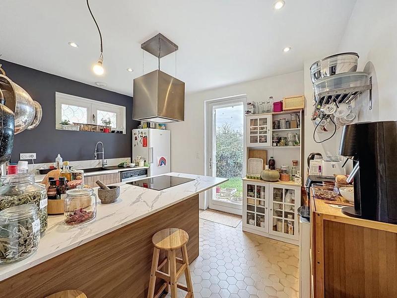 Maison - 85 m² - 4 pièces