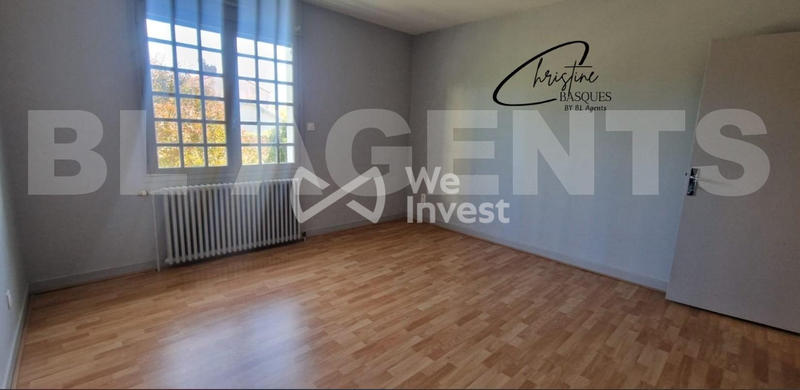 Maison - 93 m² - 5 pièces