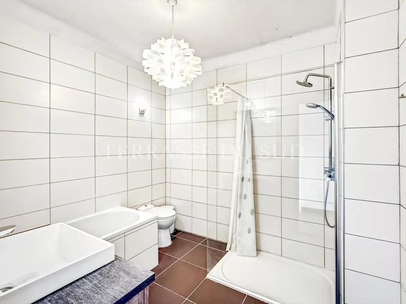 Appartement - 136 m² - 4 pièces