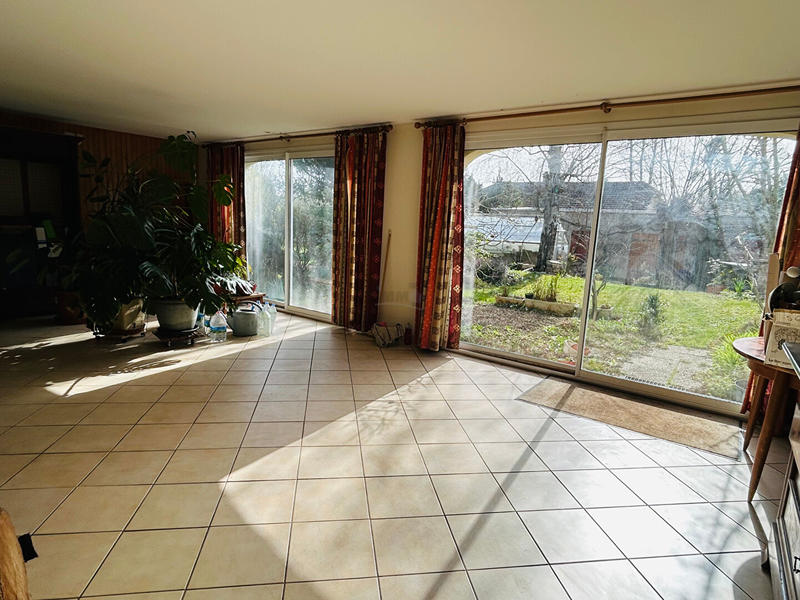 Maison - 180 m² - 6 pièces
