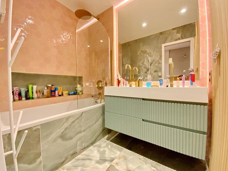 Appartement - 161 m² - 5 pièces