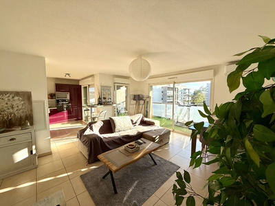 Appartement - 67 m² - 3 pièces