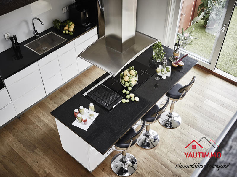 Appartement - 96 m² - 4 pièces