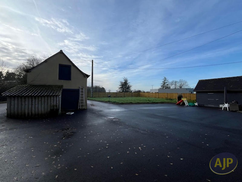 Maison - 145 m² - 5 pièces