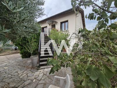 Maison - 89 m² - 5 pièces