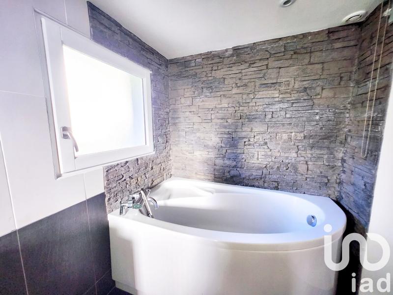 Maison - 82 m² - 4 pièces