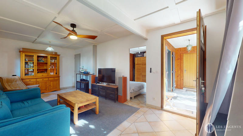 Maison - 100 m² - 6 pièces