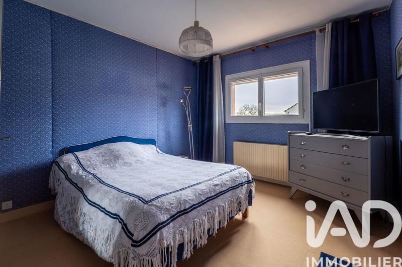 Maison - 258 m² - 10 pièces