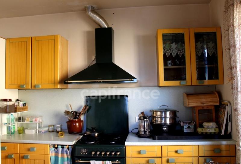 Propriété - 205 m² - 6 pièces