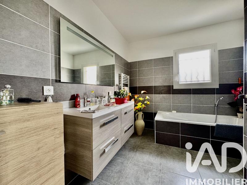 Maison - 146 m² - 6 pièces