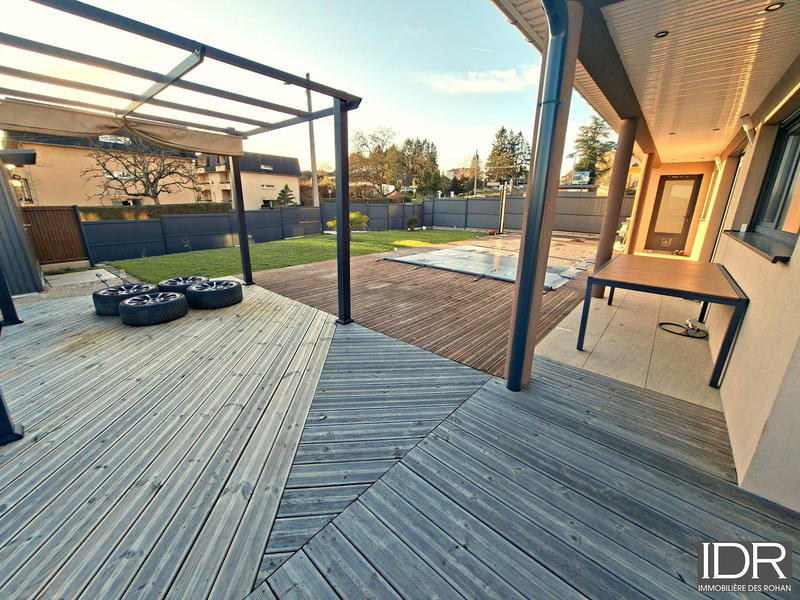 Maison contemporaine - 148 m² - 5 pièces