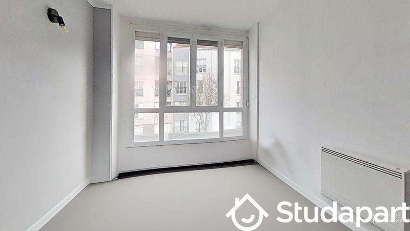 Chambre - 55 m² - 1 pièce