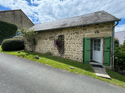 Maison - 300 m² - 14 pièces