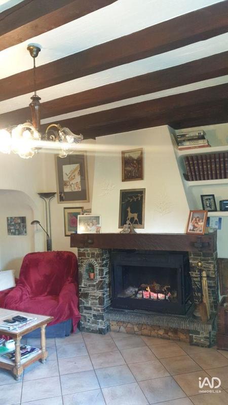 Maison - 335 m² - 5 pièces