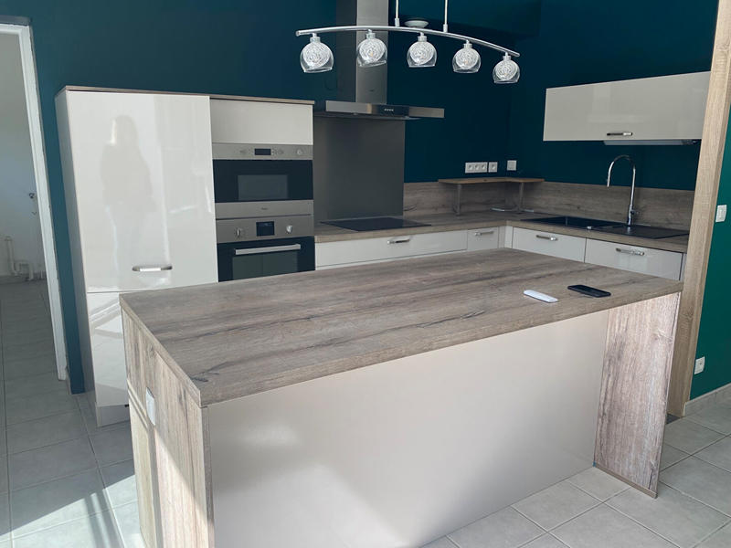 Maison - 92 m² - 4 pièces