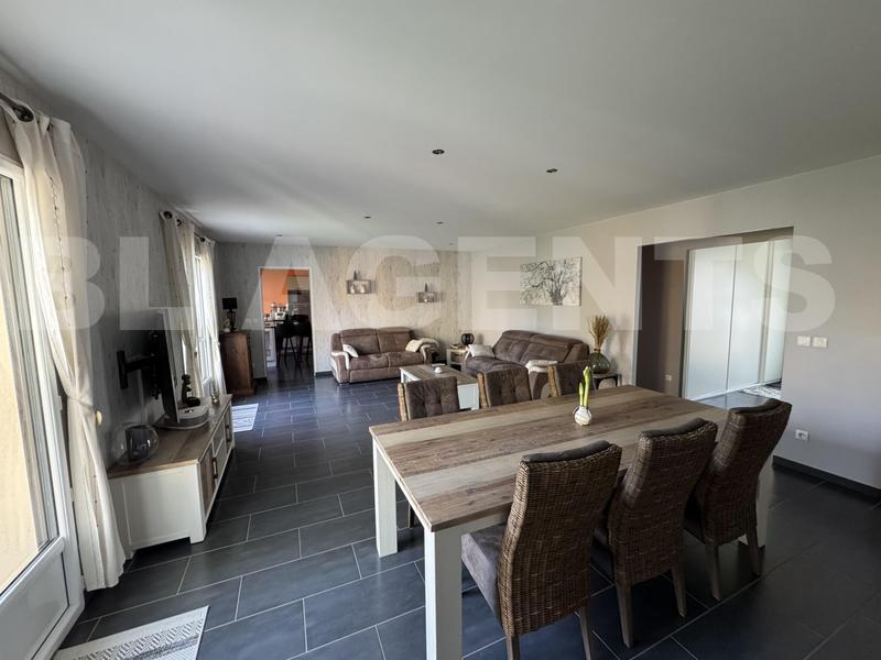 Maison - 134 m² - 5 pièces