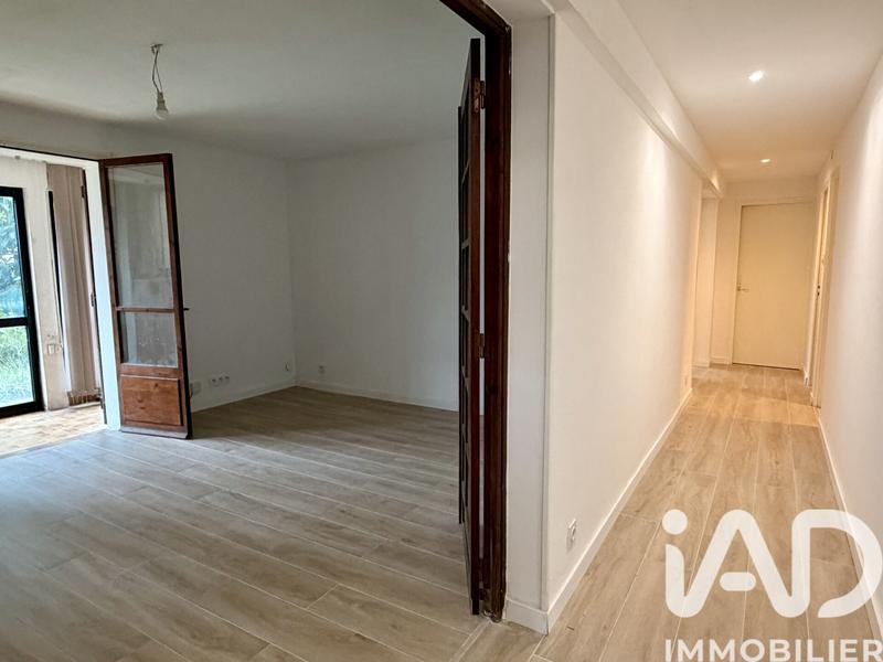 Maison - 182 m² - 7 pièces