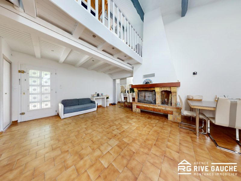 Maison - 144 m² - 5 pièces