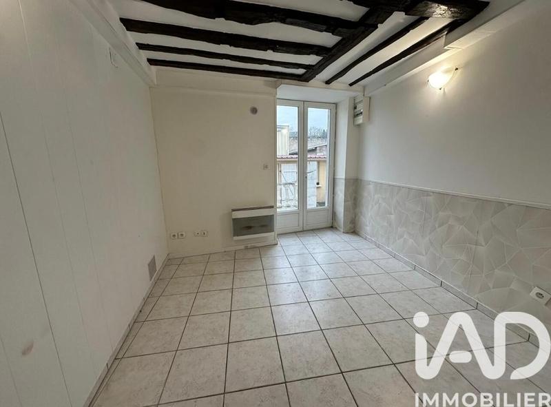 Studio - 14 m² - 1 pièce