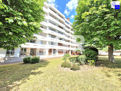 Appartement - 114 m² - 5 pièces