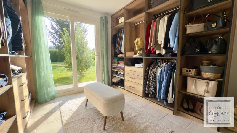 Maison d'architecte - 250 m² - 9 pièces